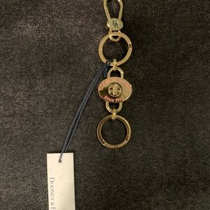 D&B Turnlock Valet Key Fob